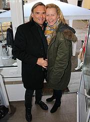 Gregor Leutgeb, Wirtin Andrea Waldecker (&copy;Foto: Martin Schmitz)